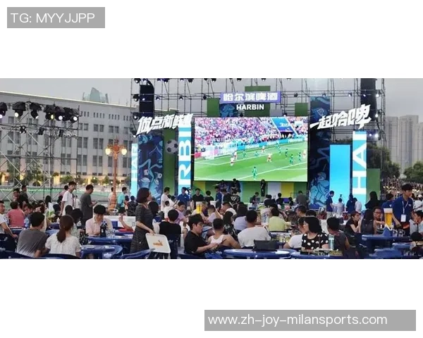 精彩足球过人技巧动态GIF图片集让你领略足球魅力与技巧的完美结合 精彩足球过人技巧动态GIF图片集让你领略足球魅力与技巧的完美结合